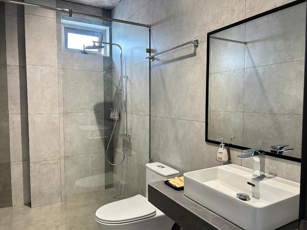 Review Khách sạn Petit: Review chi tiết từ vị trí trung tâm đến trải nghiệm lưu trú đáng cân nhắc tại Thủ Dầu Một