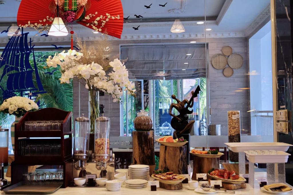 The Mira Boutique Hotel: Review trải nghiệm lưu trú giữa nhịp sống Thủ Dầu Một