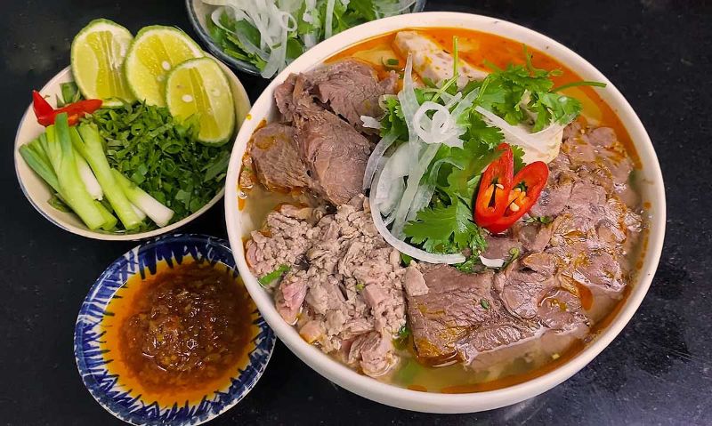 10 quán bún bò Huế tại Bình Dương ngon chuẩn vị được nhiều thực khách yêu thích