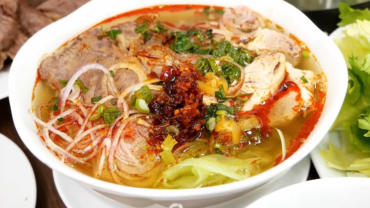 10 quán bún bò Huế tại Bình Dương ngon chuẩn vị được nhiều thực khách yêu thích