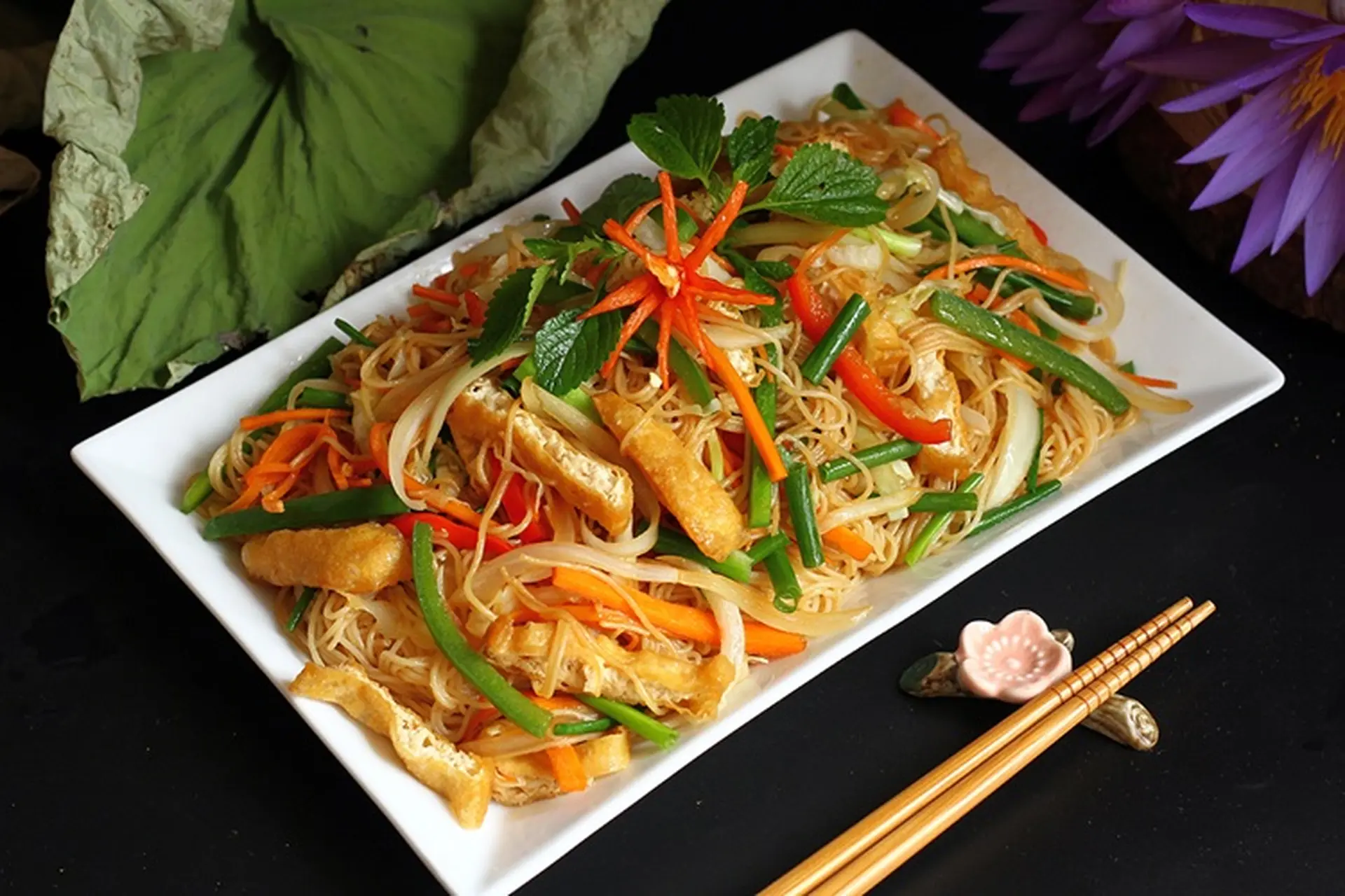 9 nhà hàng chay tại Bình Dương nổi tiếng được yêu thích nhất